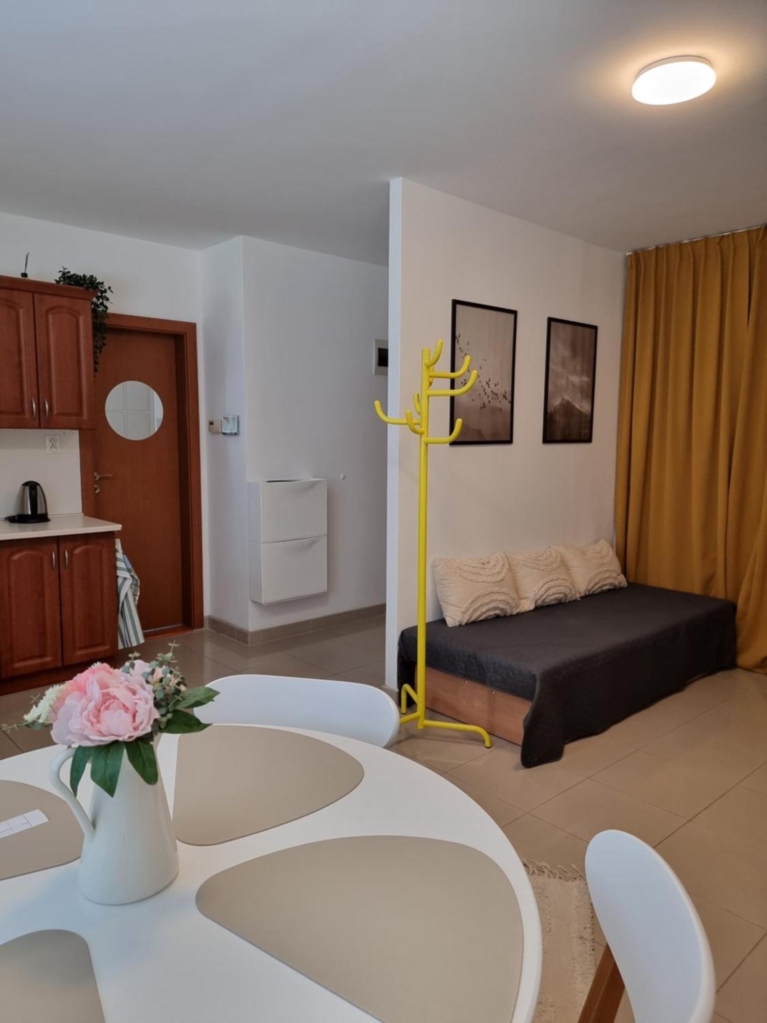 Turecka 49 Apt 2 Nové Zámky エクステリア 写真